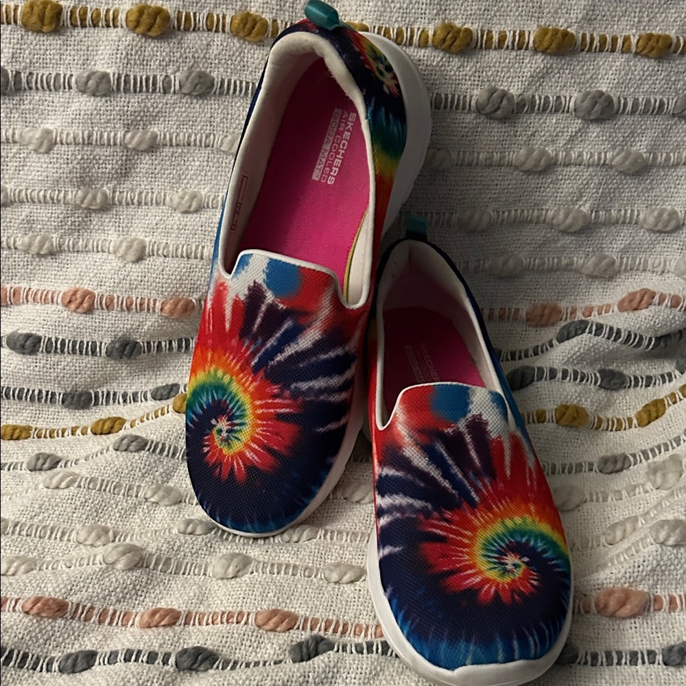 Skechers GOwalk Joy tie-dye slip-on walking sneakers